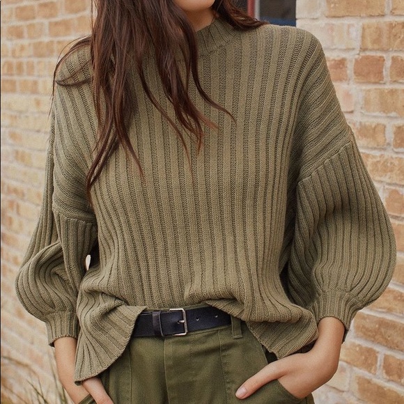 UO Mock Neck Sweater - Picture 2 of 8